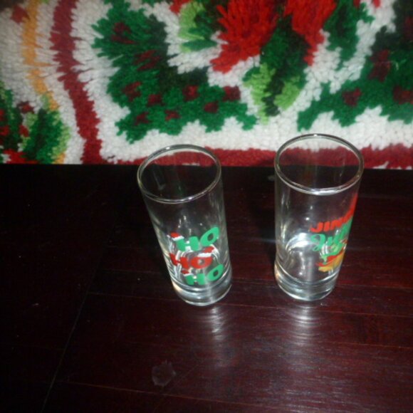 Set of 2 Christmas Shot Glasses - Picture 4 of 7